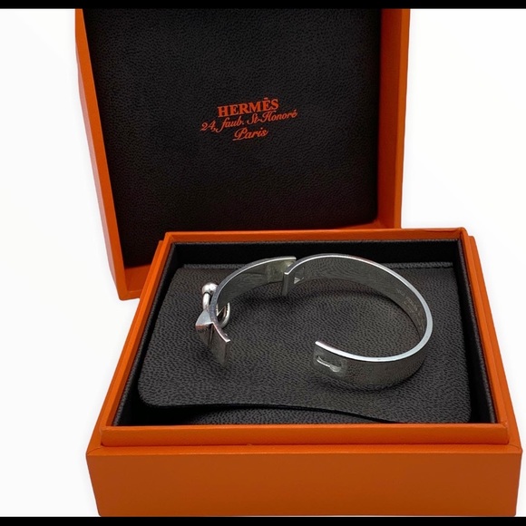 SOLD HERMES Sterling Silver Collier de Chien PM Bracelet - Picture 2 of 5